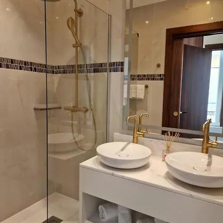 Residencia Aston La Scala Niza